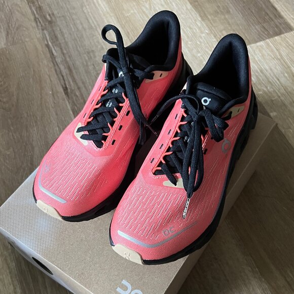 NWT On Running Women's Cloudspark - Picture 1 of 5